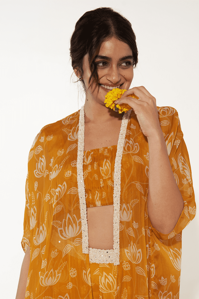 Mustard & White Cape Set